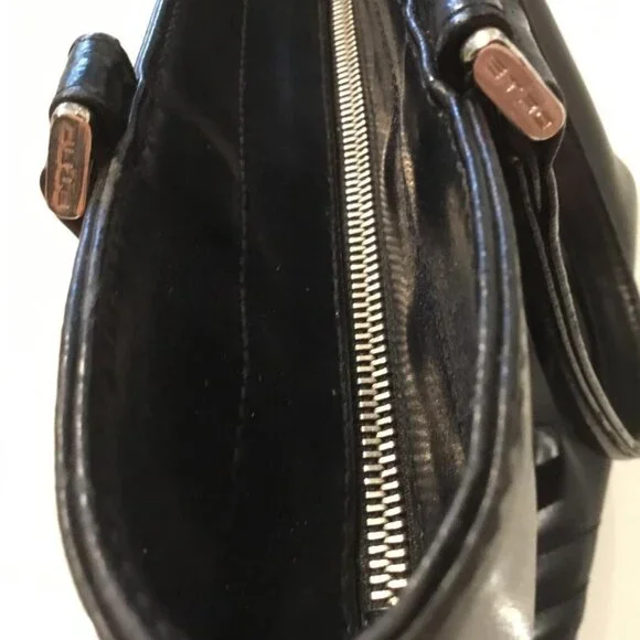 Etro Black Leather Shoulder Bag - Picture 9 of 12